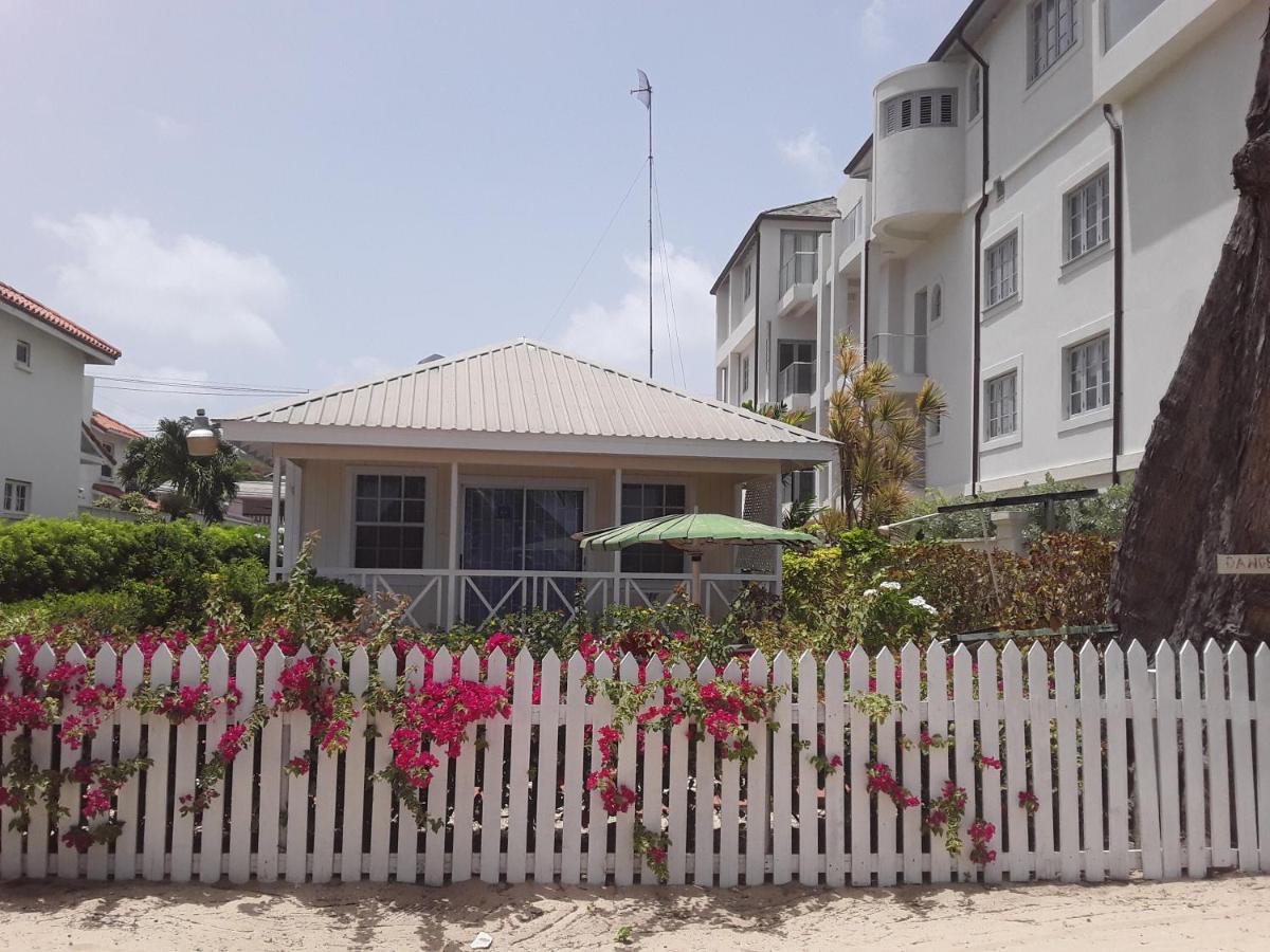 Annabelle'S Apartment Saint James Exterior photo
